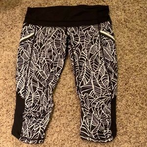 Lululemon capri with stash pockets, 🏃‍♀️